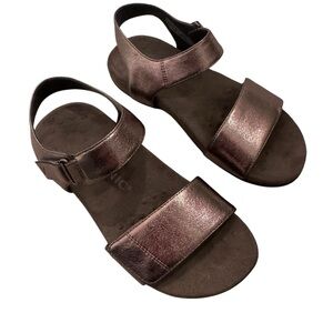 Vionic Marsala Metallic Sandals